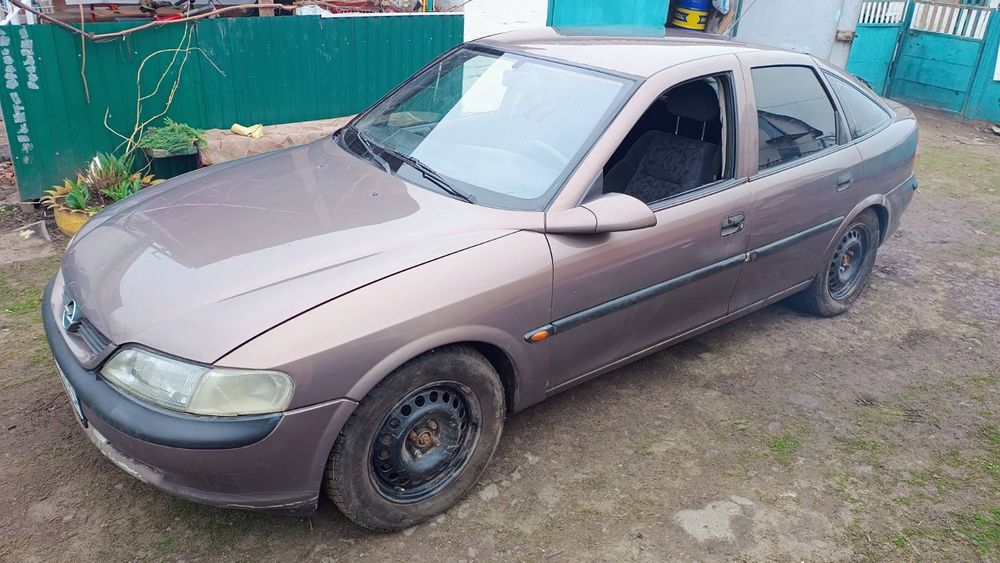 Opel Vectra b, Опель Вектра Б, 1.6 газ, бензин