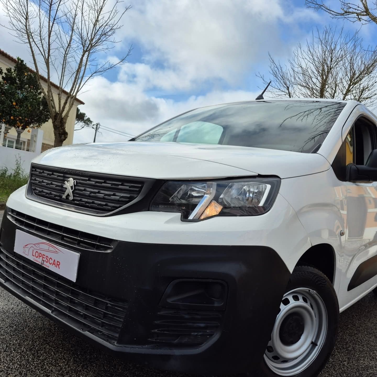 Peugeot Partner | GARANTIA | 130.000KM - 3 LUG. - NACIONAL