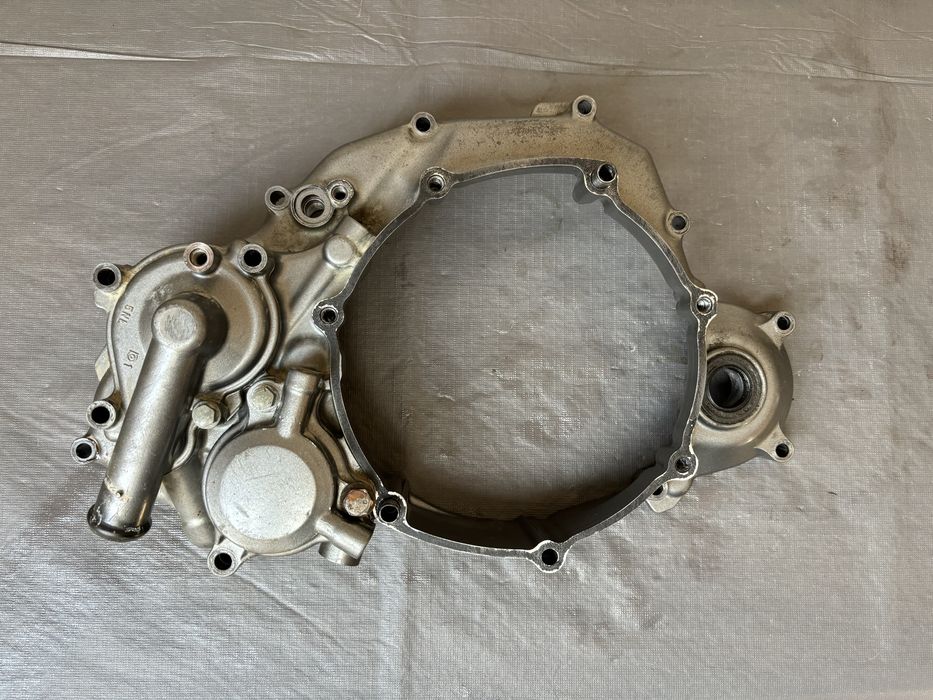 Pół karter dekiel sprzegla pokrywa silnika YAMAHA YZF250 R 02-13