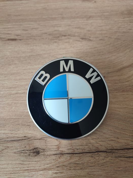 Emblemat na maskę BMW 82mm