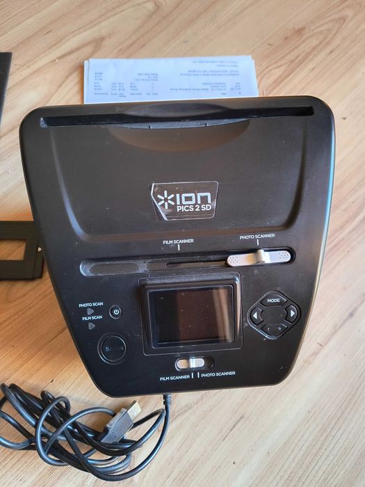 Skaner slajdów, negatywów, zdjęć