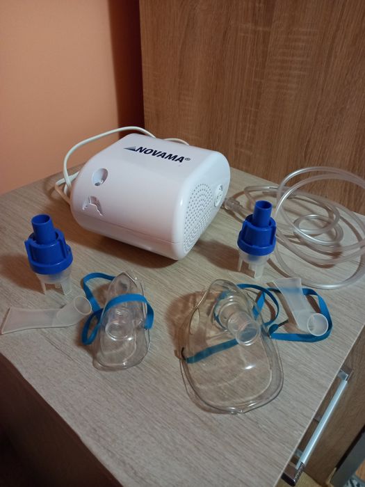 Inhalator Novama z  maską dla dzieci i dorosłych