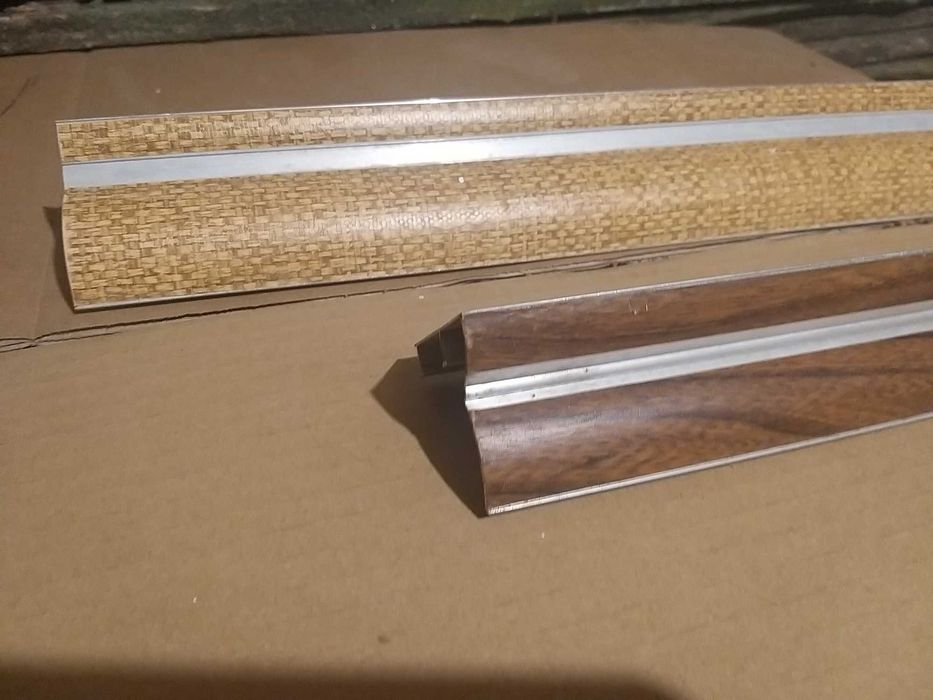 Продам алюмінієві карнізи бу