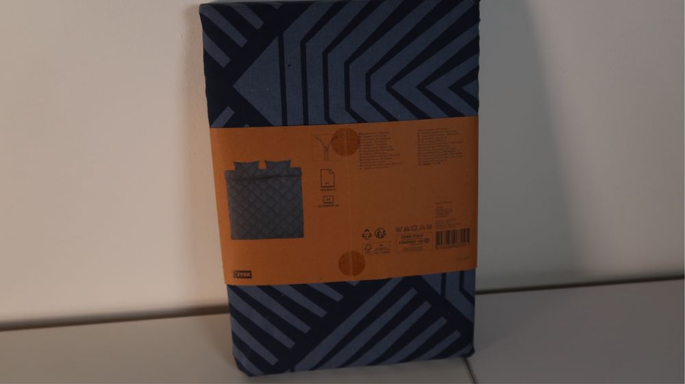 Jysk Basic Nova granatowe wzorzysta posciel 160x200