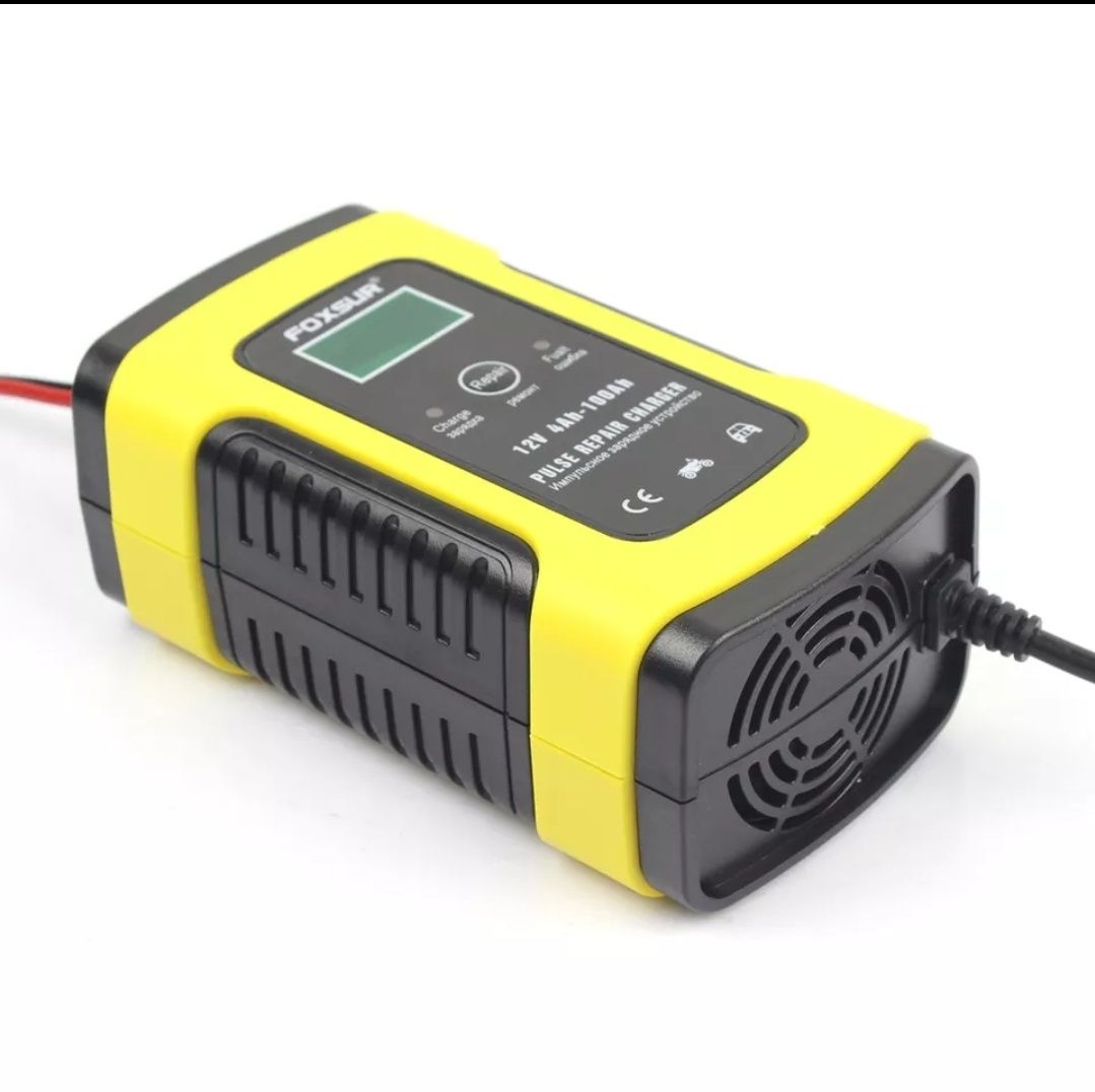 Зарядное устройство для автомобильного аккумулятора Foxsur 12V      
Н