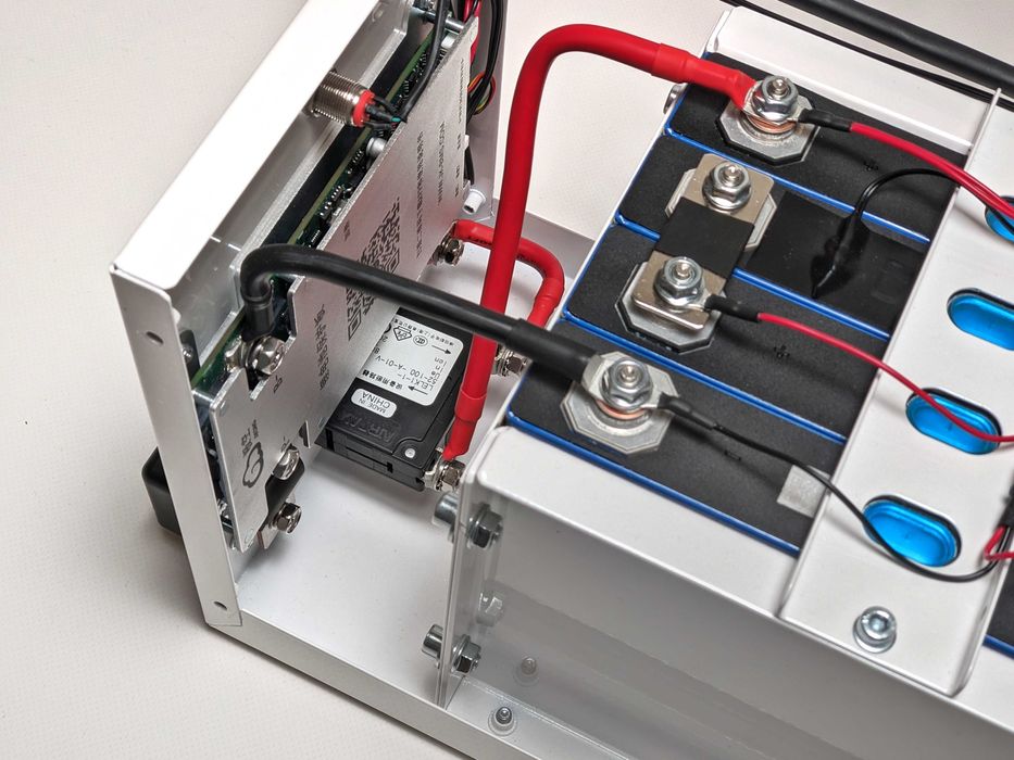 Комплект резервного живлення LiFePO 12.8v 120Ah Гібридний інвертор 1kW