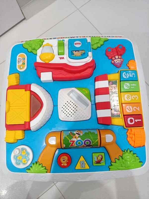 Stolik Fisher Price + kostka Dumel interaktywna