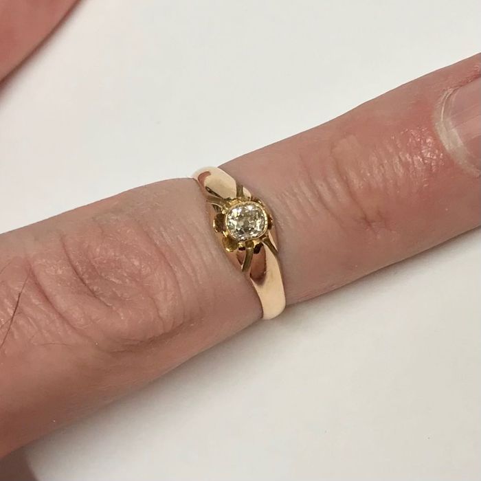 Złoty PIERŚCIONEK 750 18K z DIAMENTEM w starym szlifie 0.35ct ANTYK