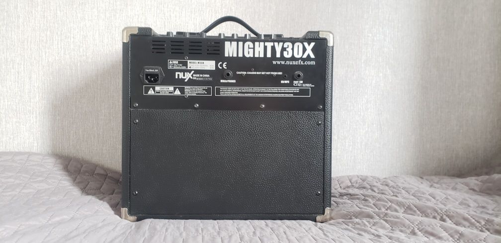 Комбик Nux Mighty 30X
