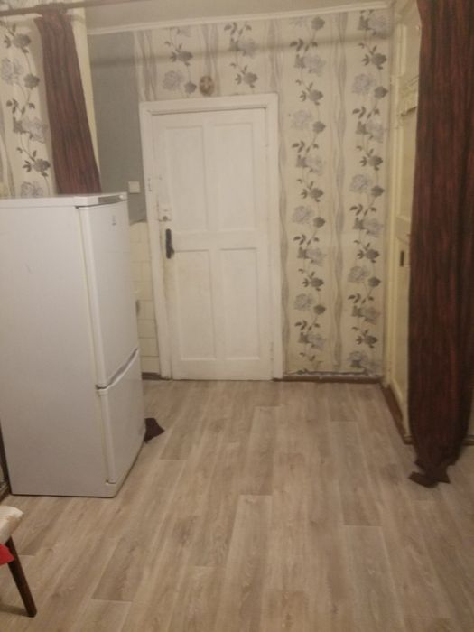 Сдам комнату в коммуне, Космонавтов, Черёмушки