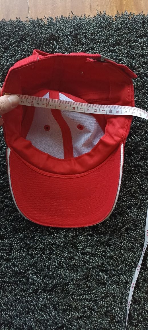 Boné para criança da loja oficial do Benfica