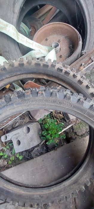 Покришкі на мотоцик