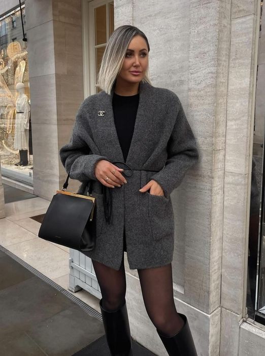 Вовняне  пальто ZARA з паском