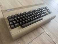 The C64 Maxi / Commodore 64, nowy, zawiera 64 gry
