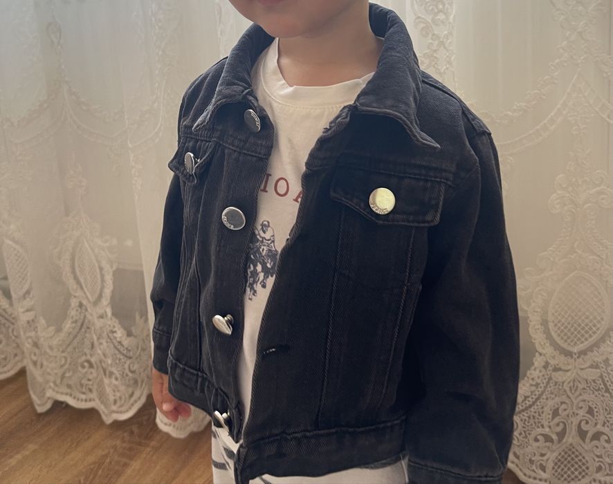 Джинсова куртка дитяча