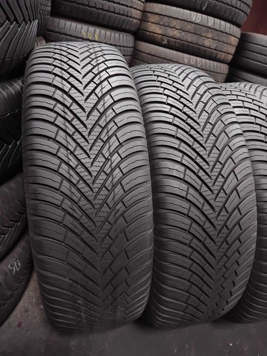 Шини бу 215/65 r16 Vredestein Quatrac Комплект