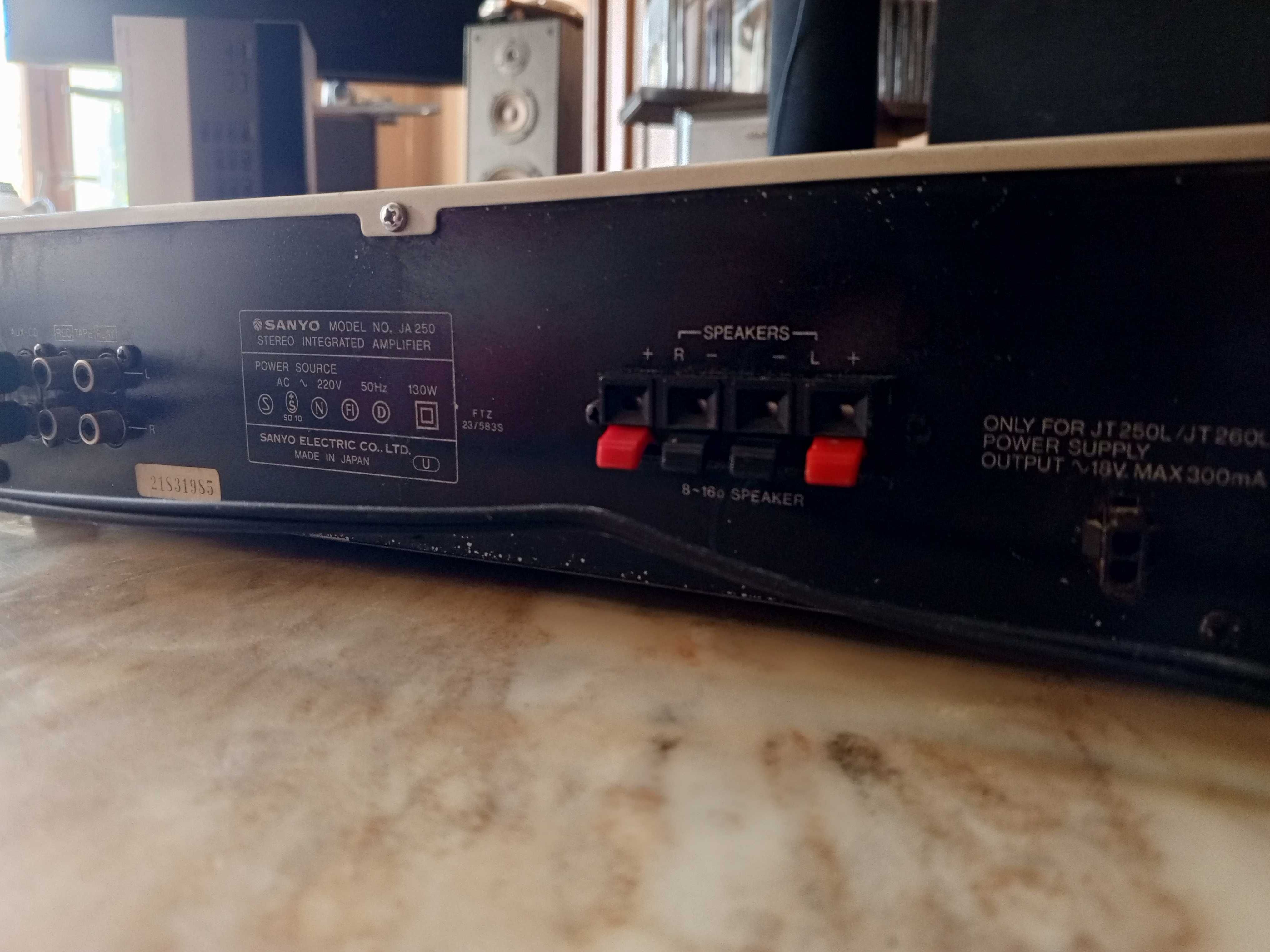 Amplifier SANYO JA 250 Japan '1983