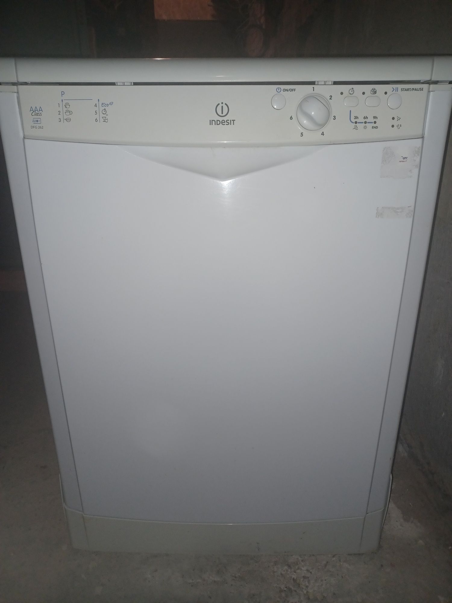 Посудомийка  Indesit