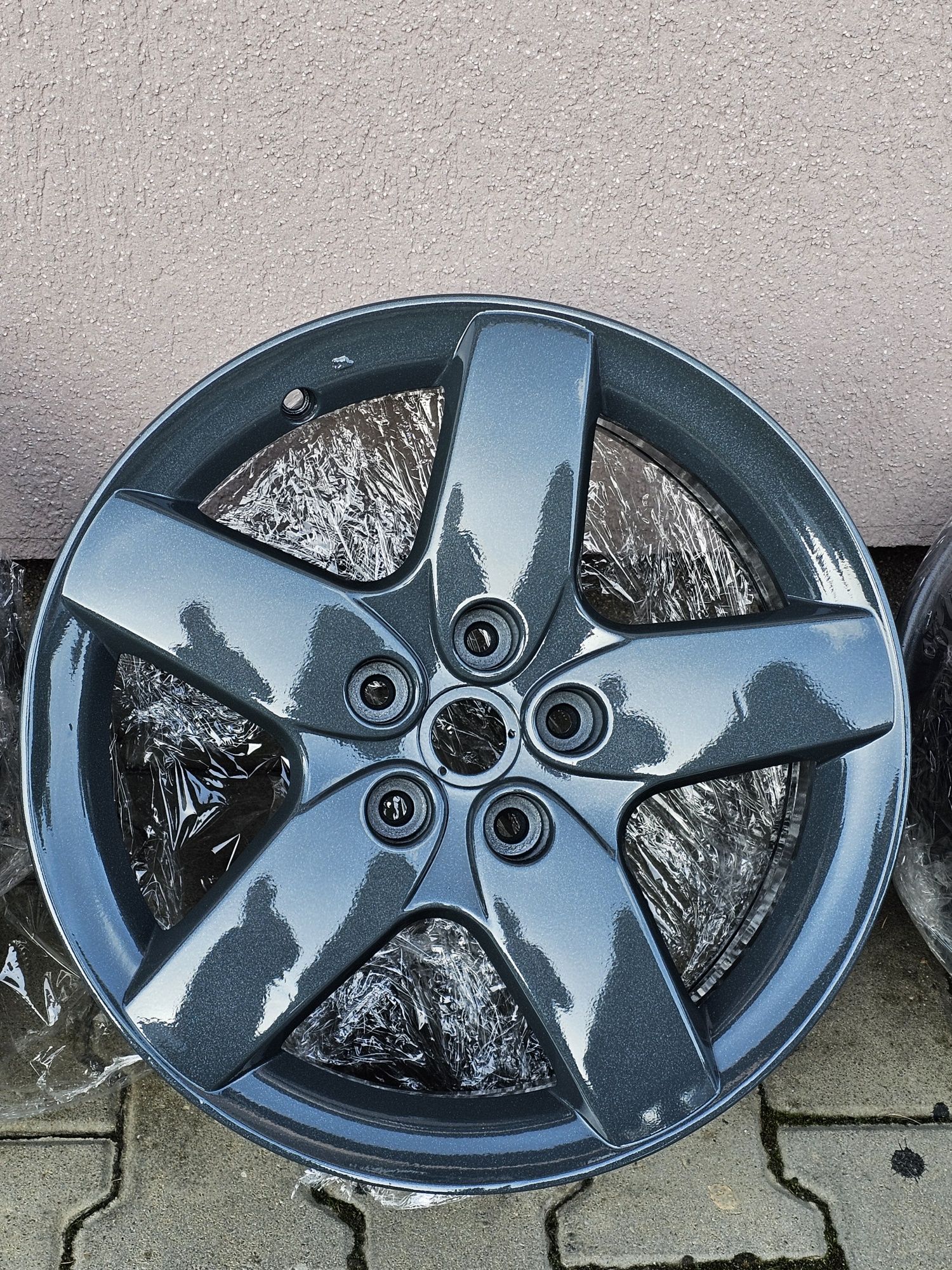 Felgi Alu 17" 5x108