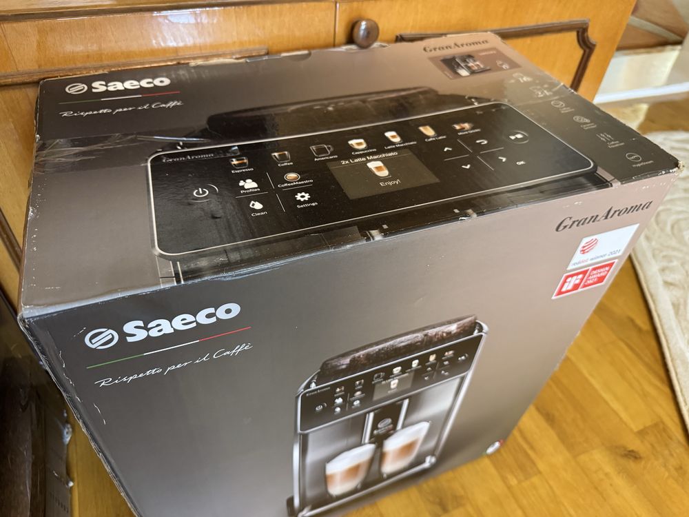 New - Кавомашина автоматична Saeco GranAroma SM6582/10