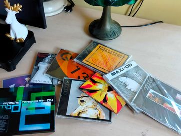 Kolekcja płyt Depeche Mode single albumy.