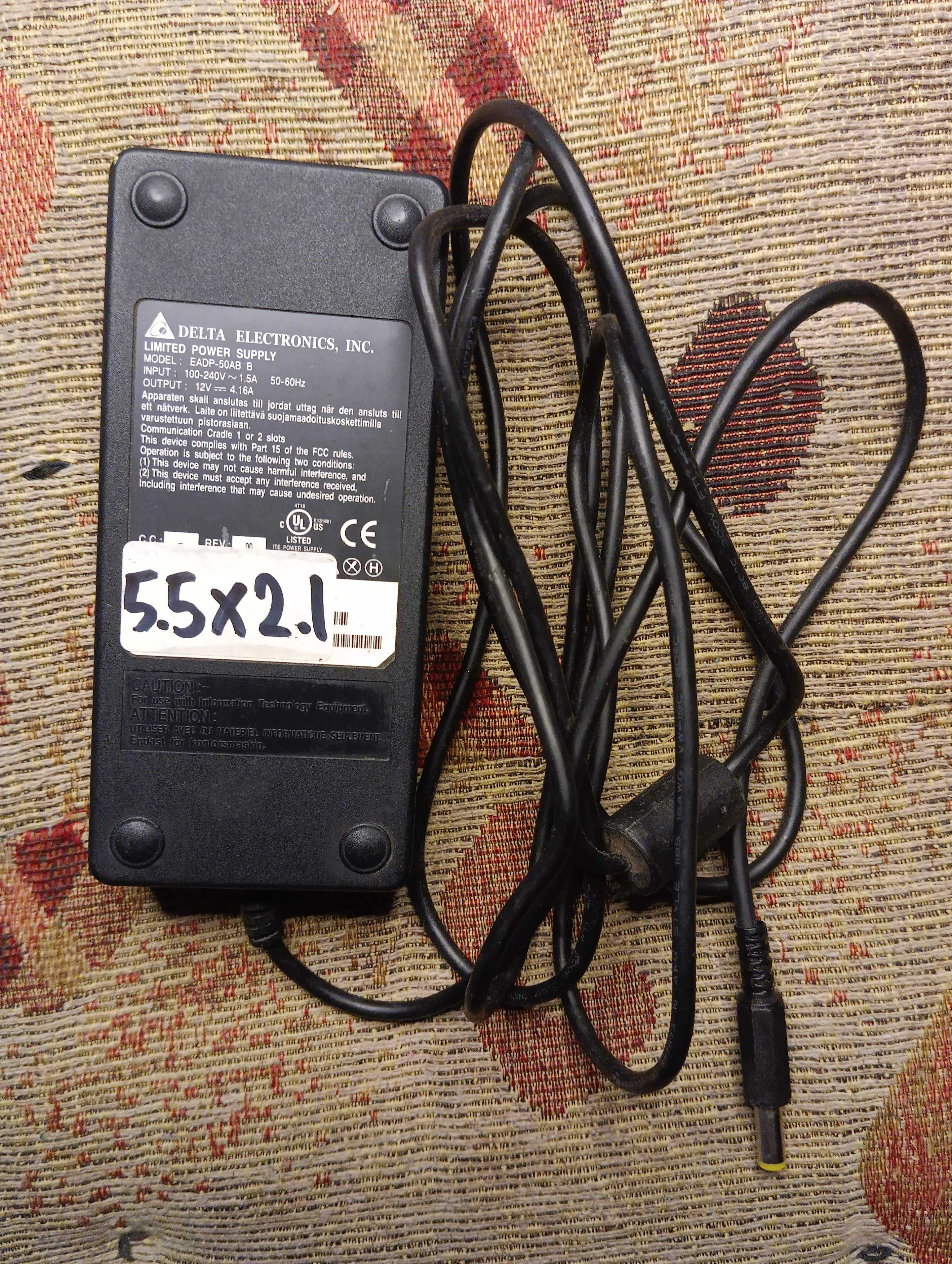Блок живлення питания 12V 4.16A (5.5X2.1mm)