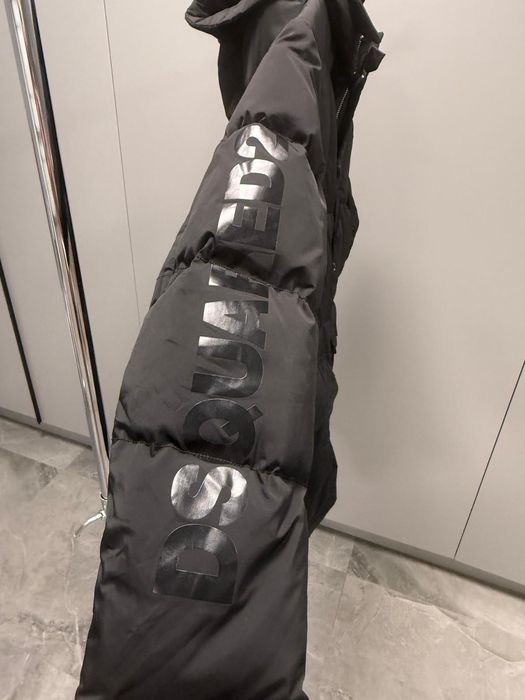 Puchowa kurtka
Dsquared