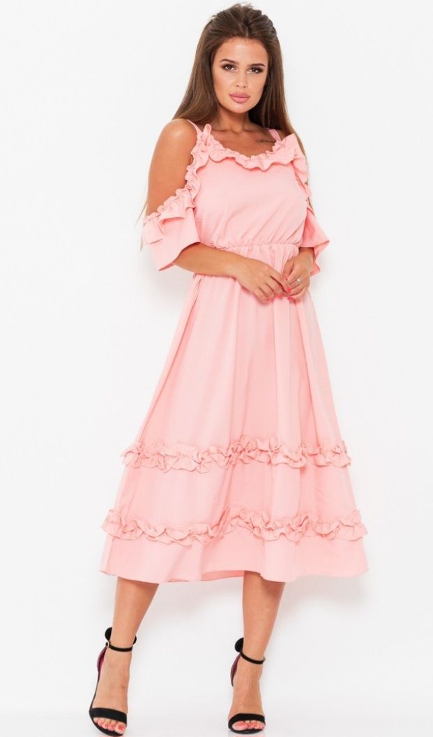 Платье рюшки розовое миди.плечи открыты XL