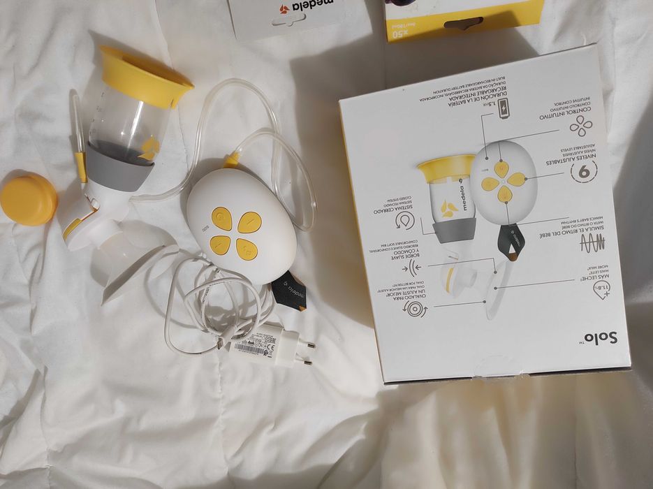 Bomba elétrica Medela Solo + Oferta 50 sacos + 2 chupetas