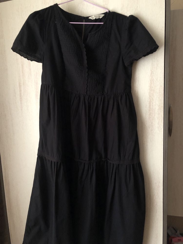 Продам сукню F&F