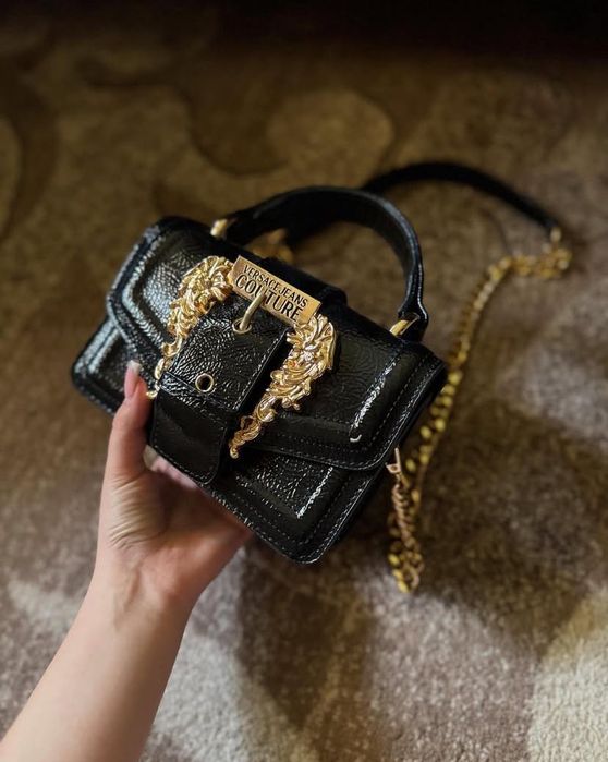крута сумочка fendi