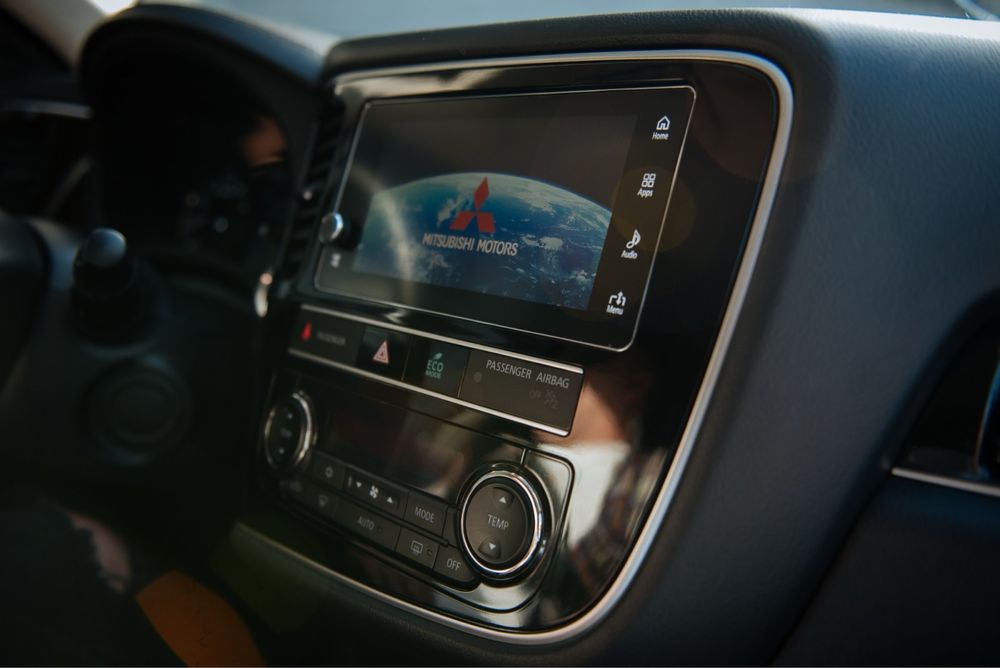 Mitsubishi Outlander III