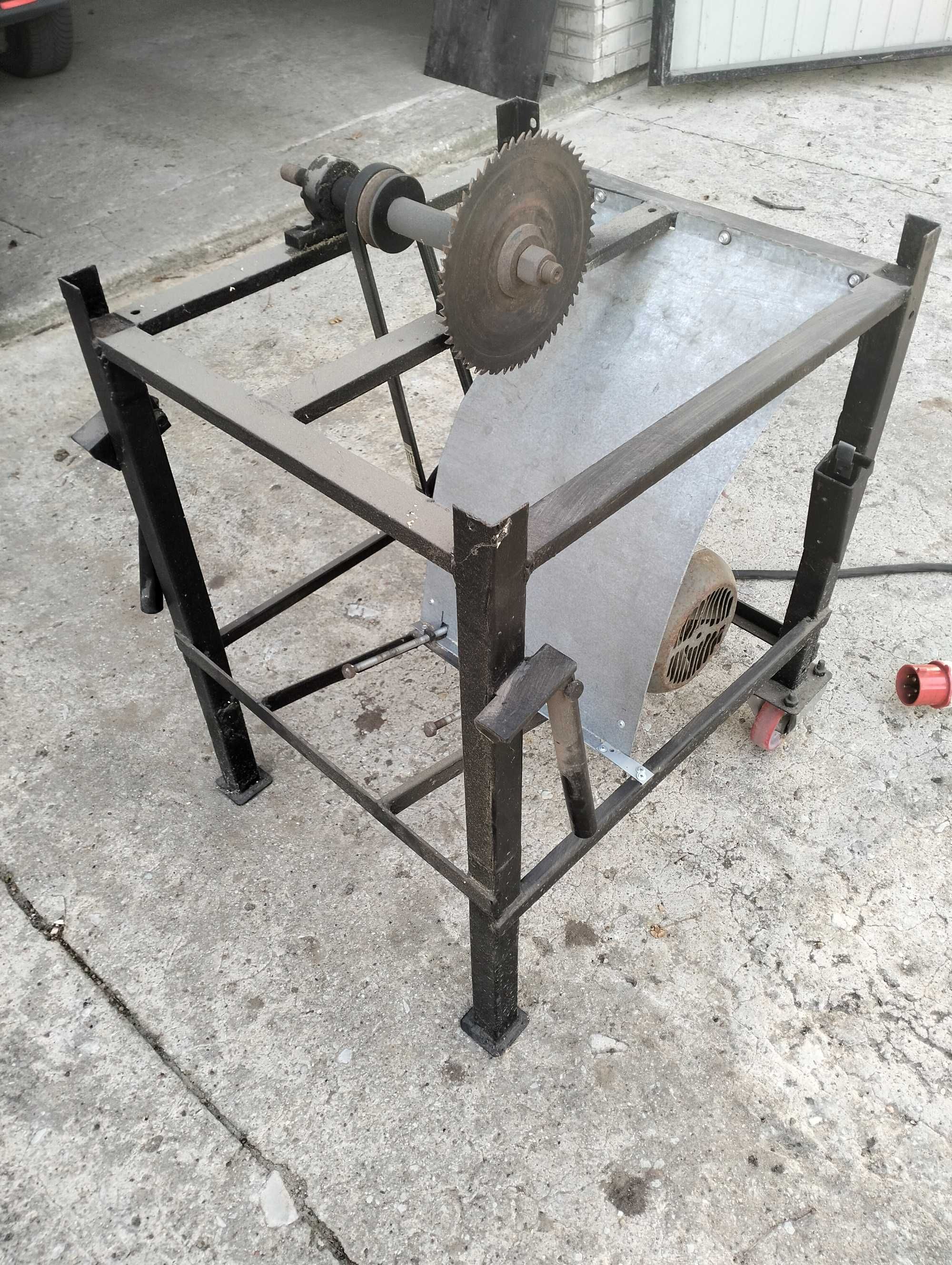Krajzega 2,2 KW Oś 32mm