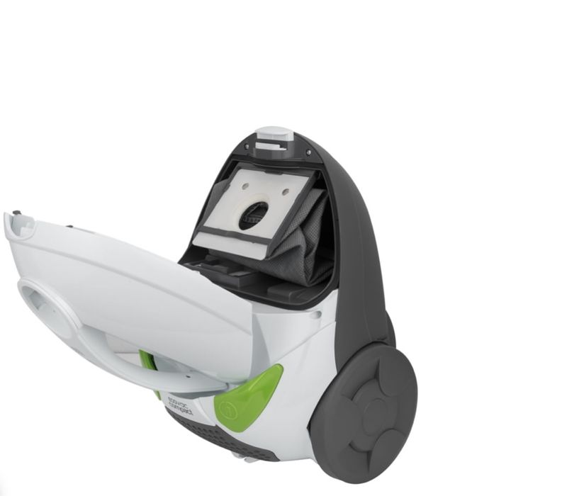 Aspirador com Saco FLAMA 1670FL