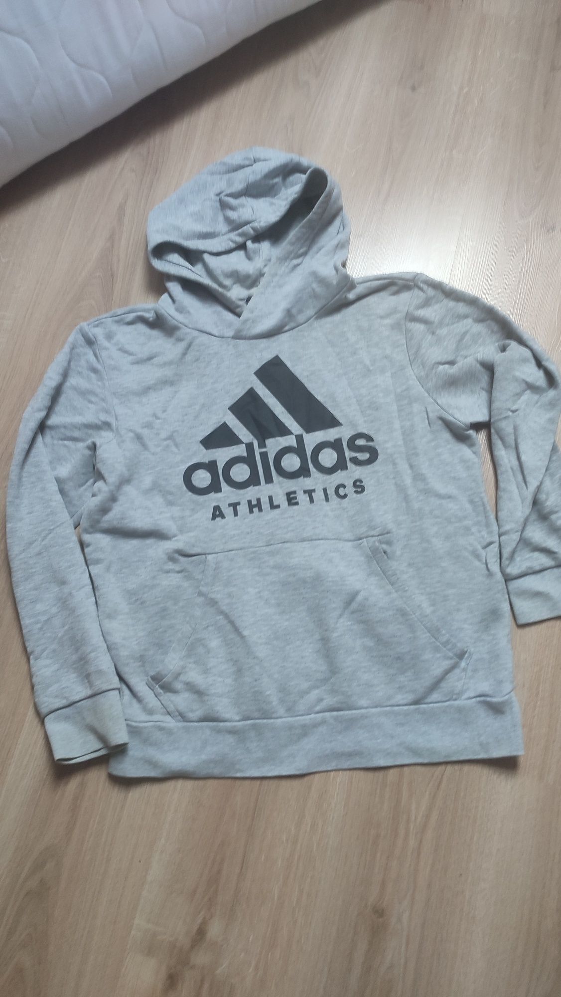 Bluza Adidas kaptur