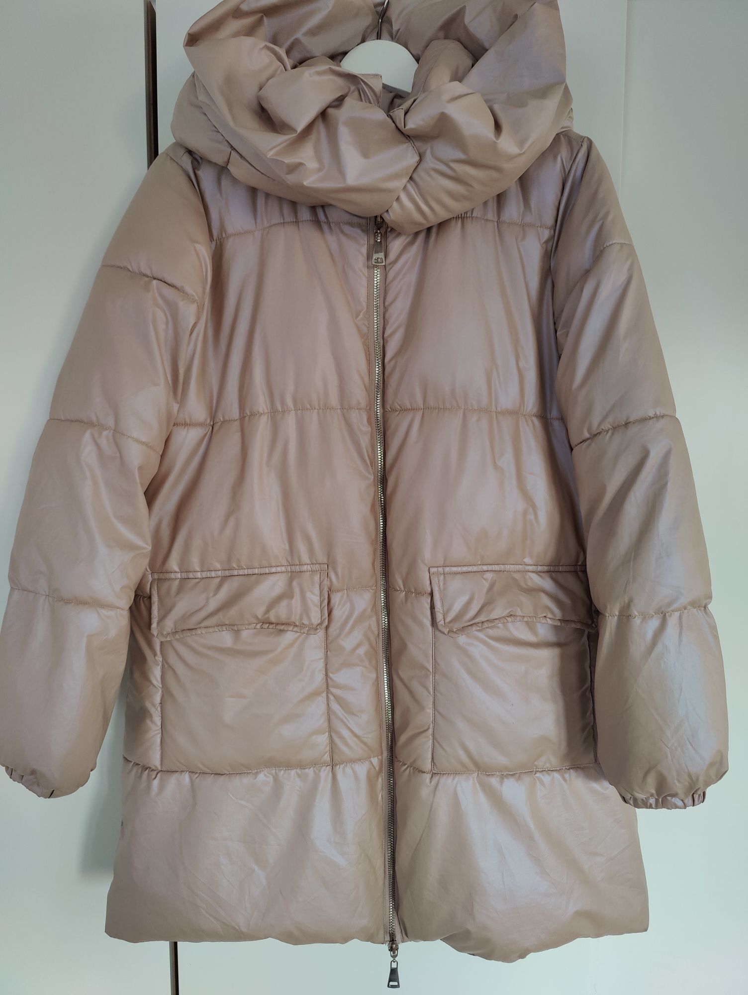 Zimowa pikowana kurtka Mohito typu puffer Eco Aware