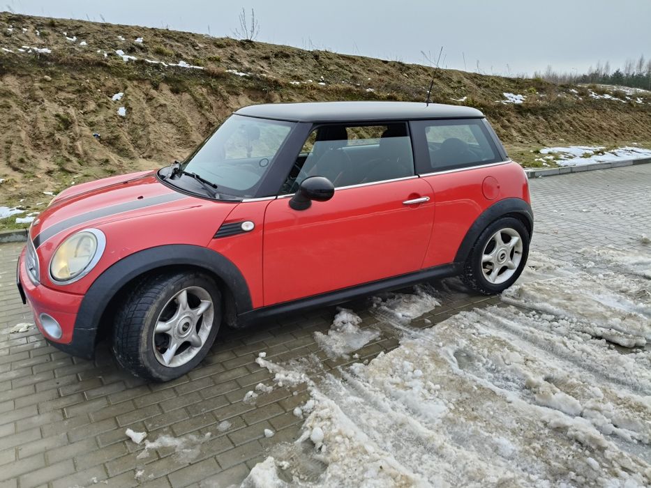 Mini Cooper 1,6 120 KM