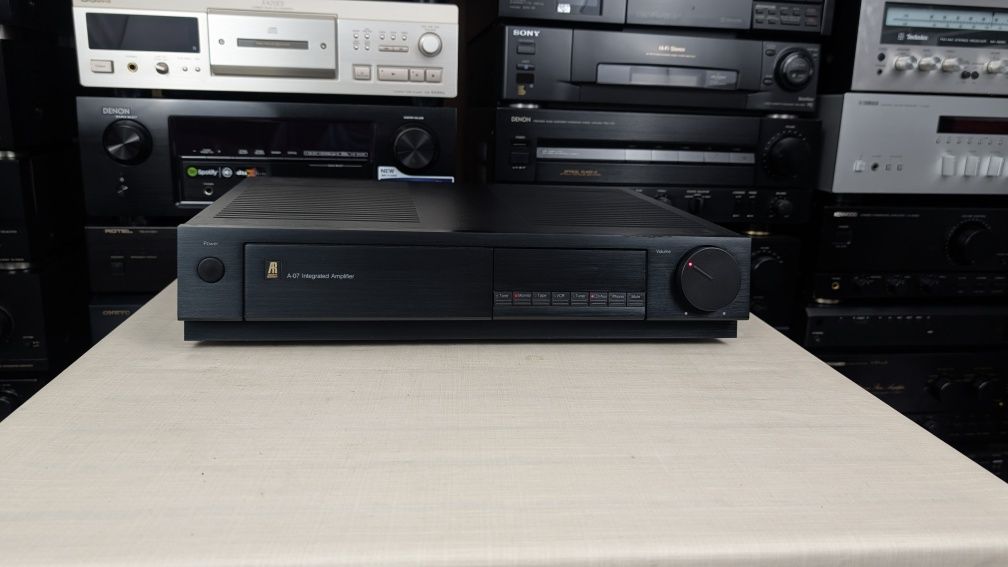 Acoustic Research A-07 Wysokiej klasy wzmacniacz stereo