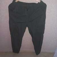 Letnie joggery 152cm