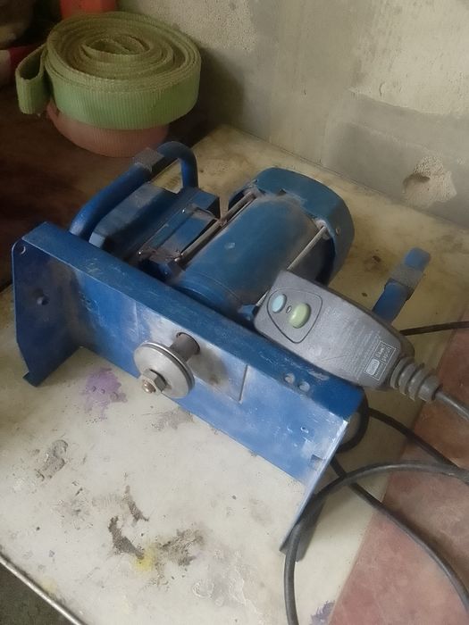 Електричний плиткоріз