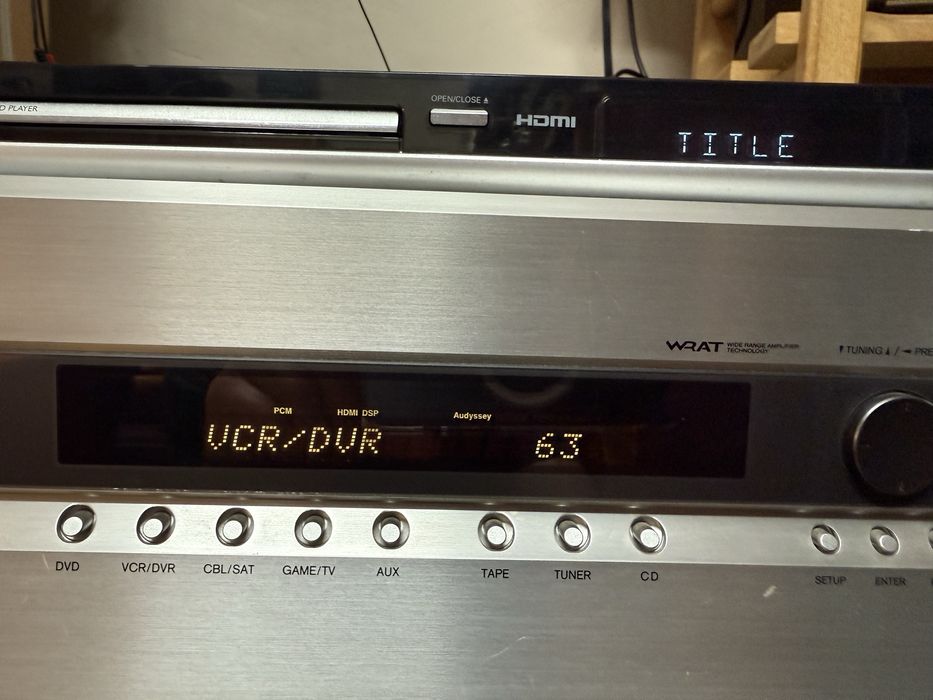 Amplituner Onkyo TX-SR605HDMI pilot