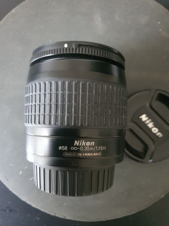 Objectiva Nikon 28/80 em bom estado