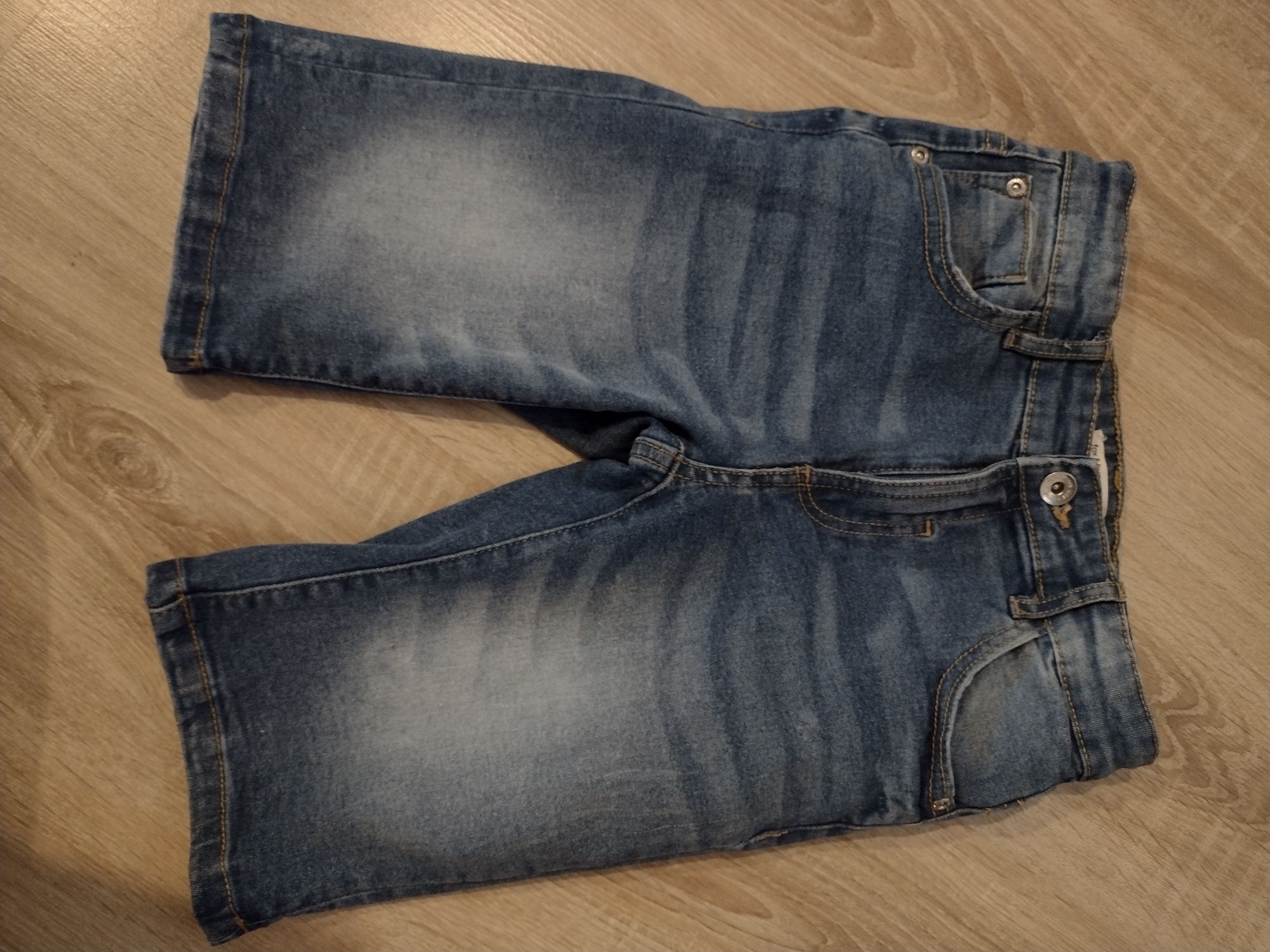 Spodenki jeansowe