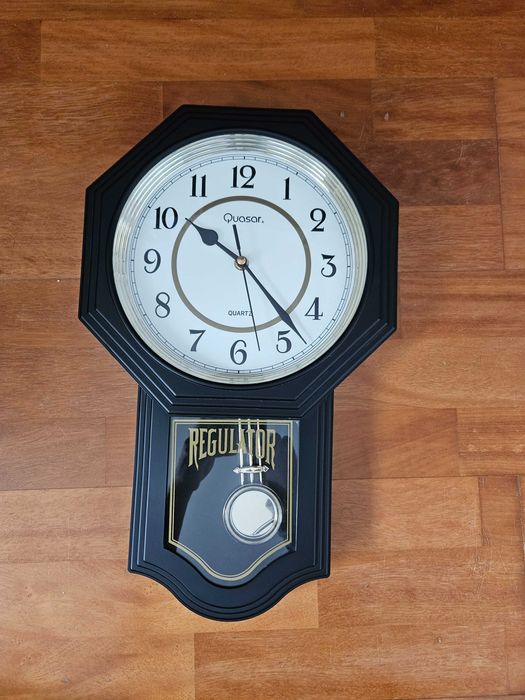 Zegar ścienny Regulator
