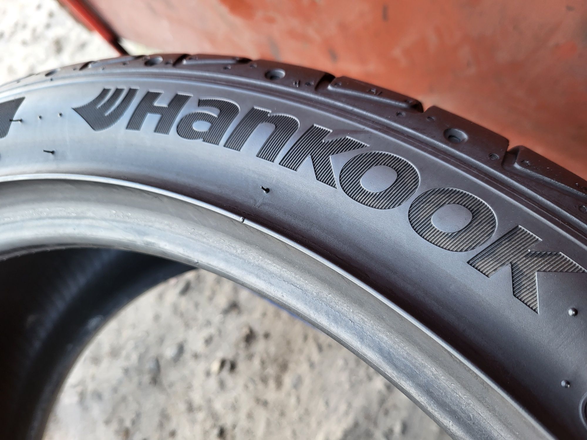 235/40/19 R19 Hankook Ventus S1evo2 2шт ціна за 1шт літо шини