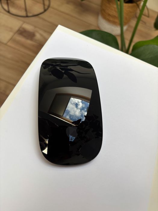 Mysz Magic Mouse 2 – Multi-Touch w czerni