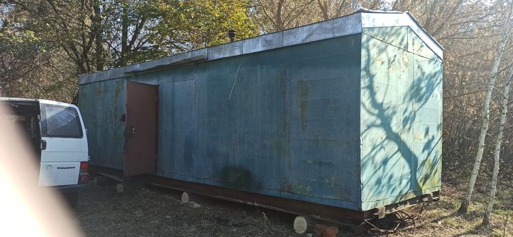 Дом , вагончик длина 10м. на 3м . Высокие потолки