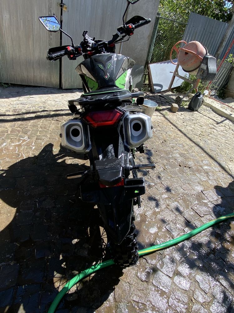 Продам Spark 300
