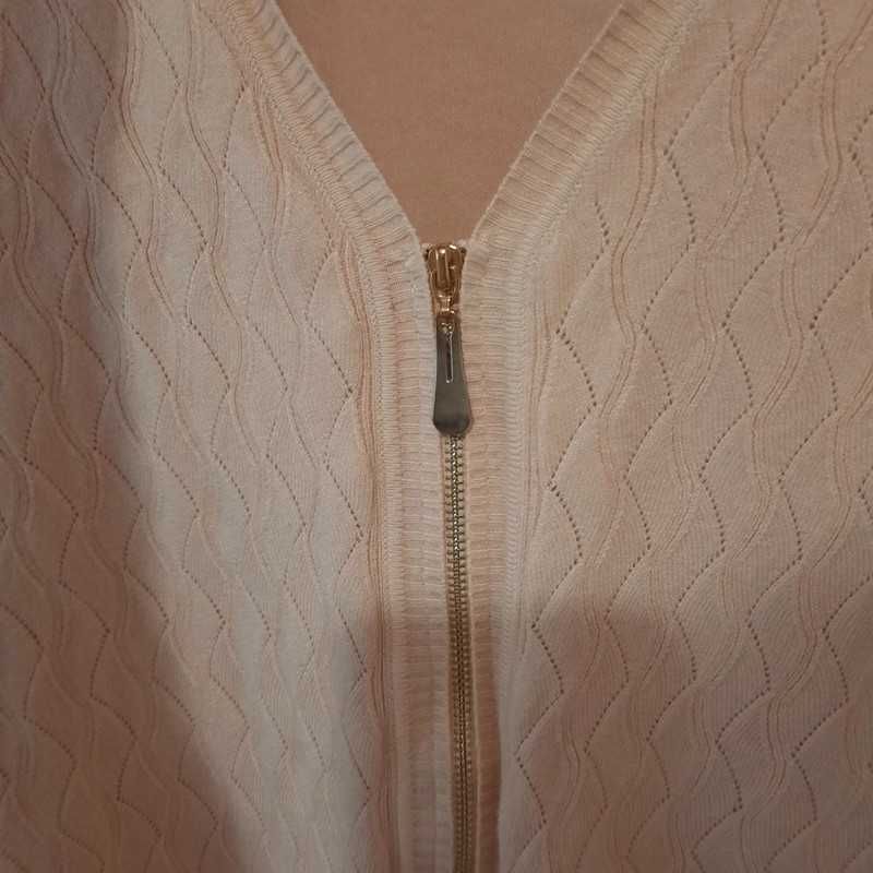 Brzoskwiniowy sweter na zamek 10 % kaszmir
