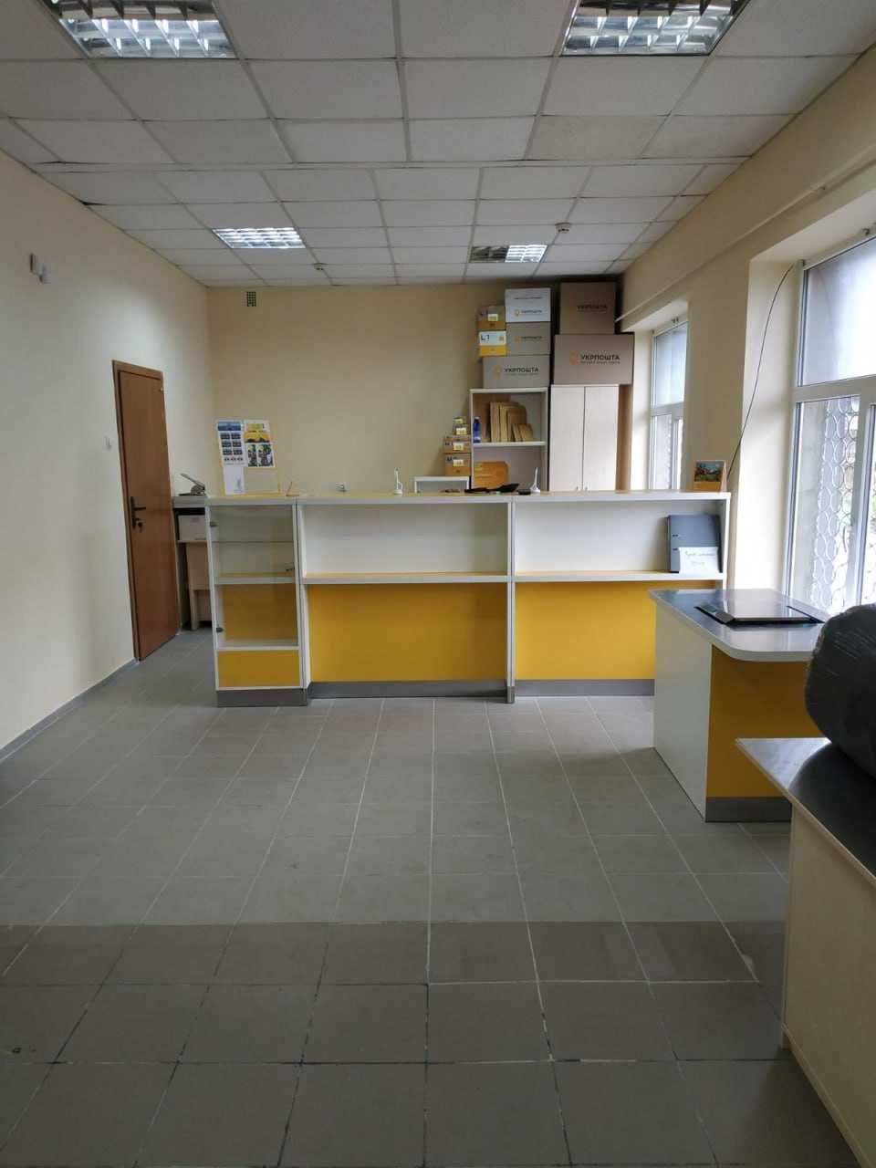 Фасадні приміщення 204.1 м2, Хуст, вул. Пирогова, 7В
